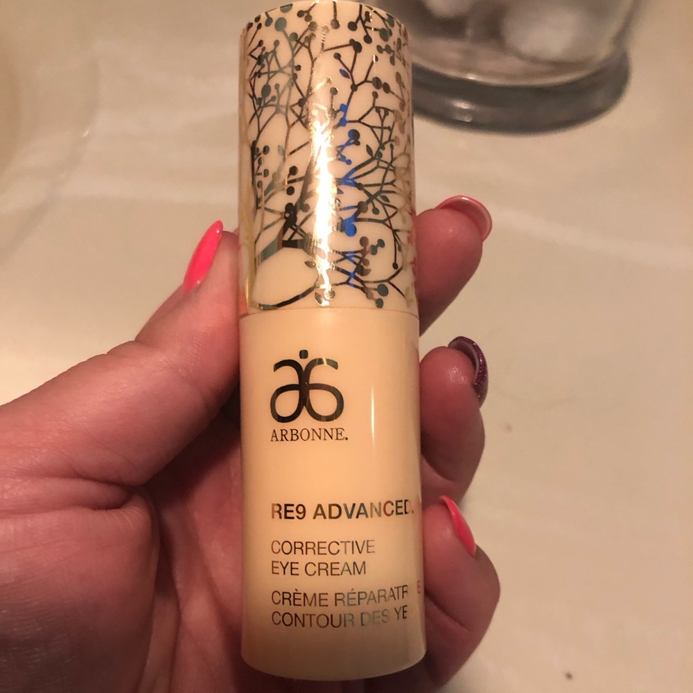 Arbonne RE9 Eye Cream